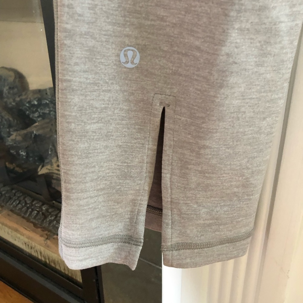 Lululemon crop 6 - Picture 5 of 6